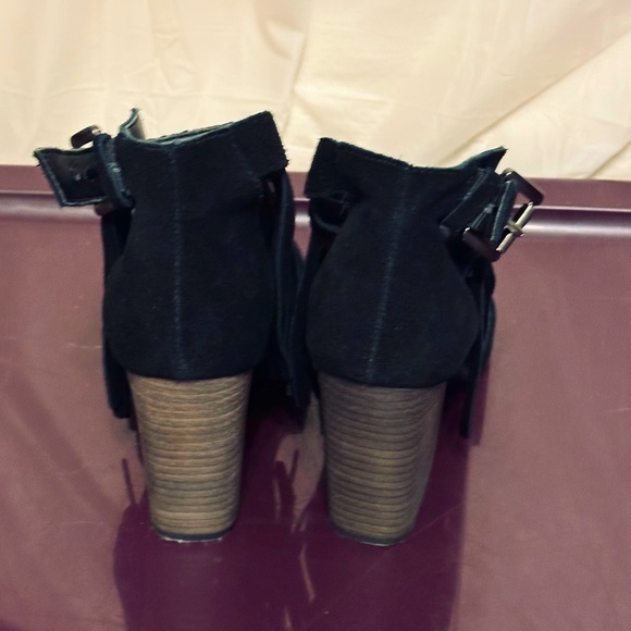 Chinese Laundry Suede/Fringe Booties - Picture 6 of 8